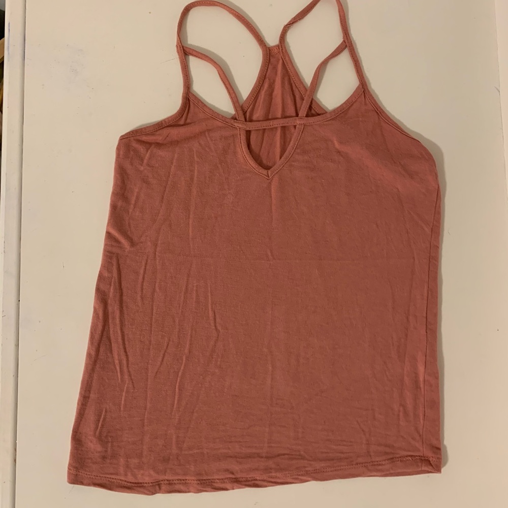 Pink tank